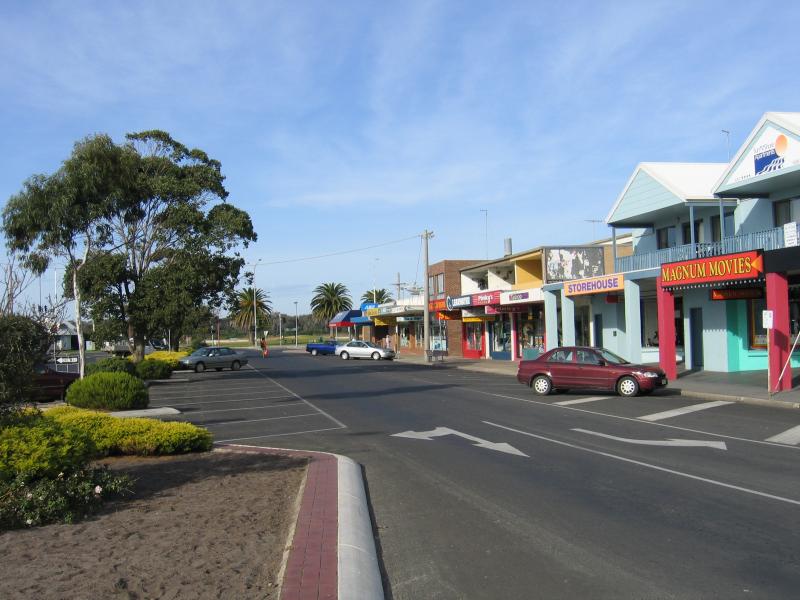 Lakes Entrance Photos Travel Victoria Accommodation And Visitor Guide 