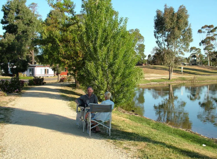 Maryborough Caravan Park, Maryborough - Travel Victoria: accommodation