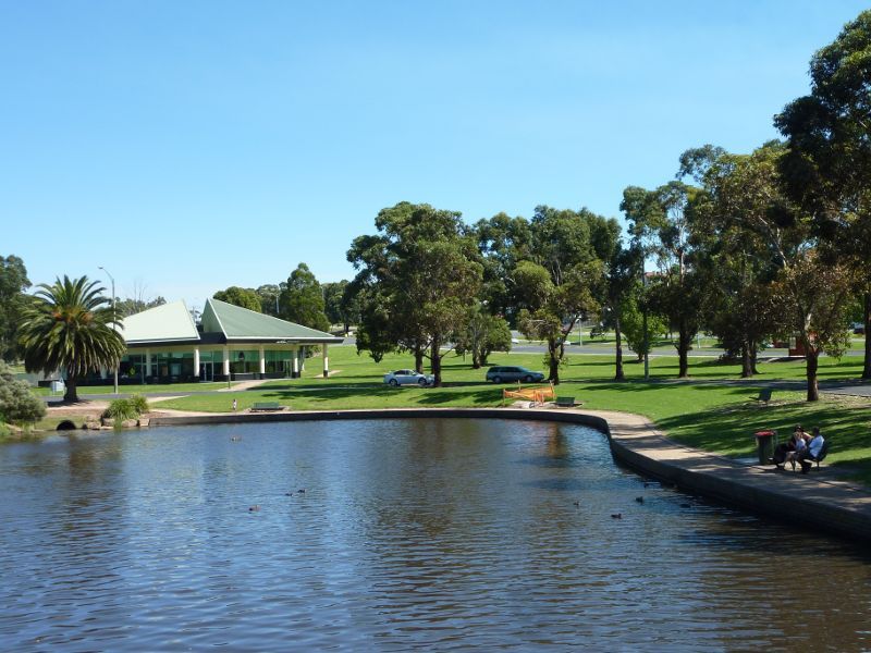 Morwell photos - Travel Victoria: accommodation & visitor guide
