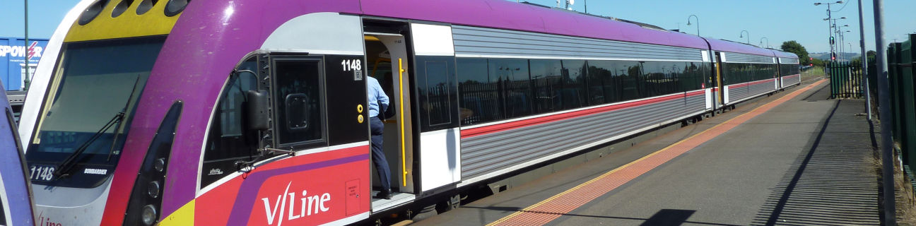 travel victoria train